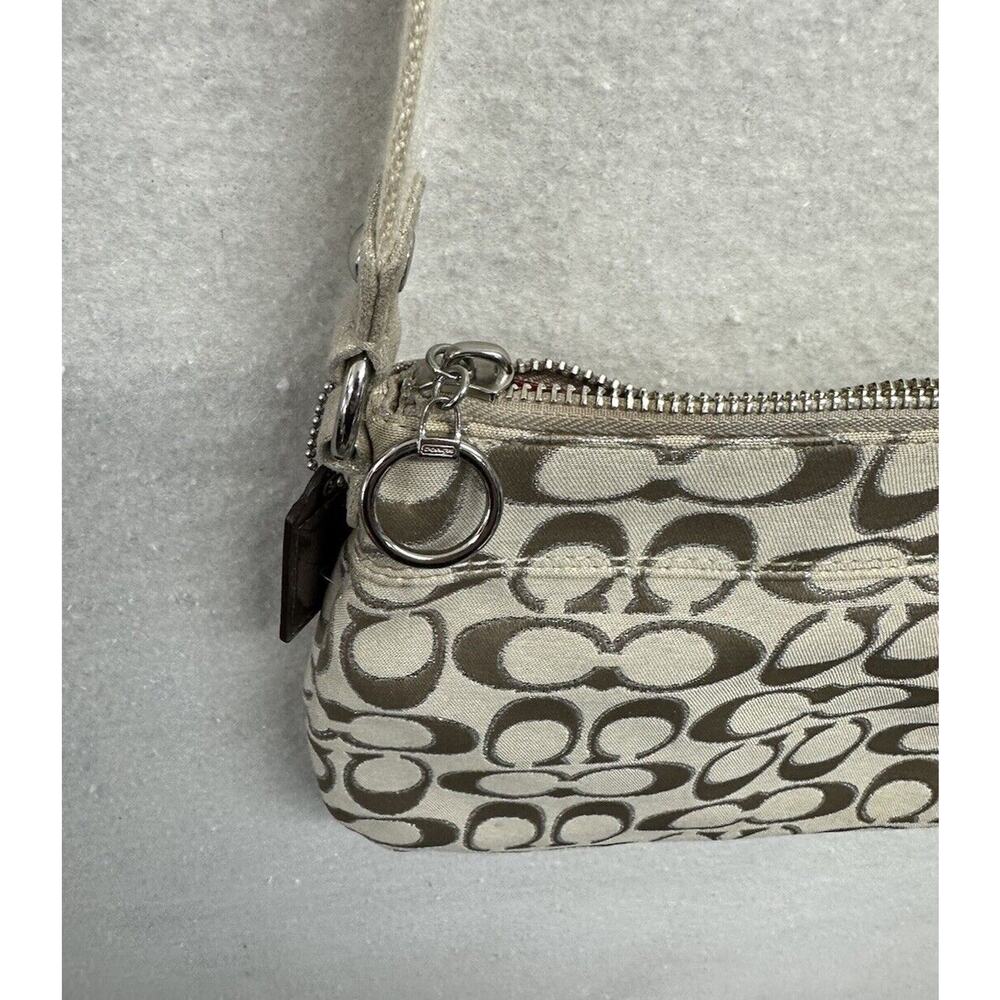 Coach Poppy Swingback Crossbody‎ Purse Silver Accents - Picture 7 of 11